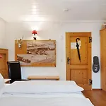 Pensión Landgasthof Bergblick 3*