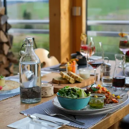 Pensión Landgasthof Bergblick 3*