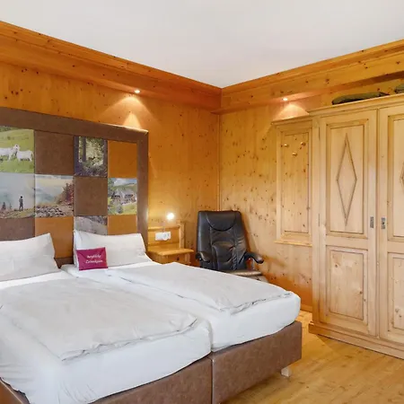 Pensión Landgasthof Bergblick 3*